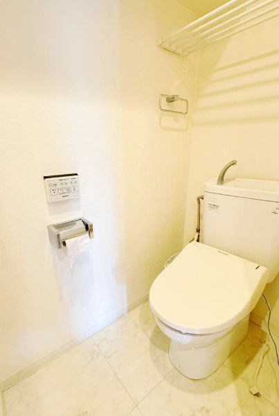 神奈川県横浜市南区真金町１丁目 内観写真（内装）