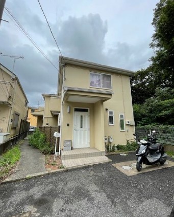 千葉県松戸市高塚新田 現地写真（玄関）