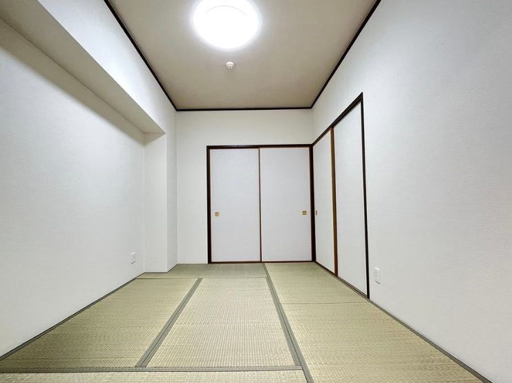 千葉県船橋市本町２丁目 内観写真（内装）