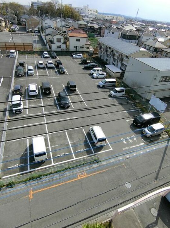 埼玉県鴻巣市下忍 現地写真（駐車場）