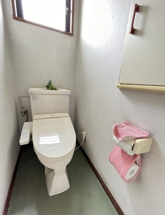 東京都練馬区大泉学園町２丁目 内観写真（トイレ）