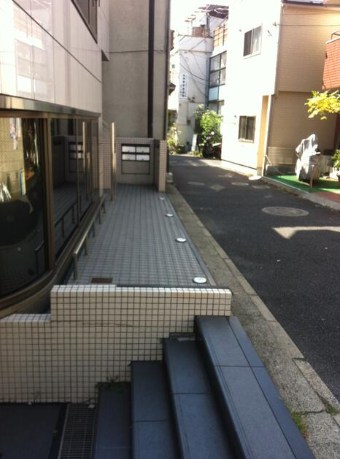 東京都渋谷区神宮前２丁目 現地写真