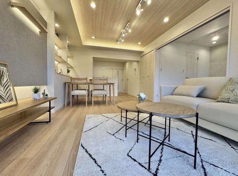 神奈川県川崎市幸区古市場 内観写真（内装）