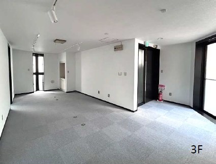 東京都港区西麻布４丁目 内観写真（内装）