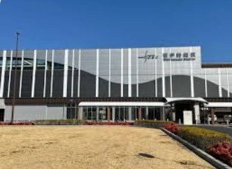 群馬県伊勢崎市平和町 間取図・土地図