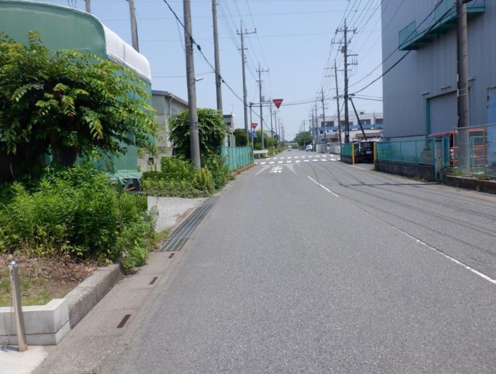 埼玉県春日部市豊野町２丁目 現地写真（前面道路含む現地写真）