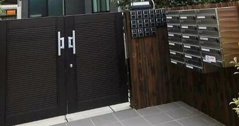 東京都練馬区北町５丁目 現地写真（玄関）