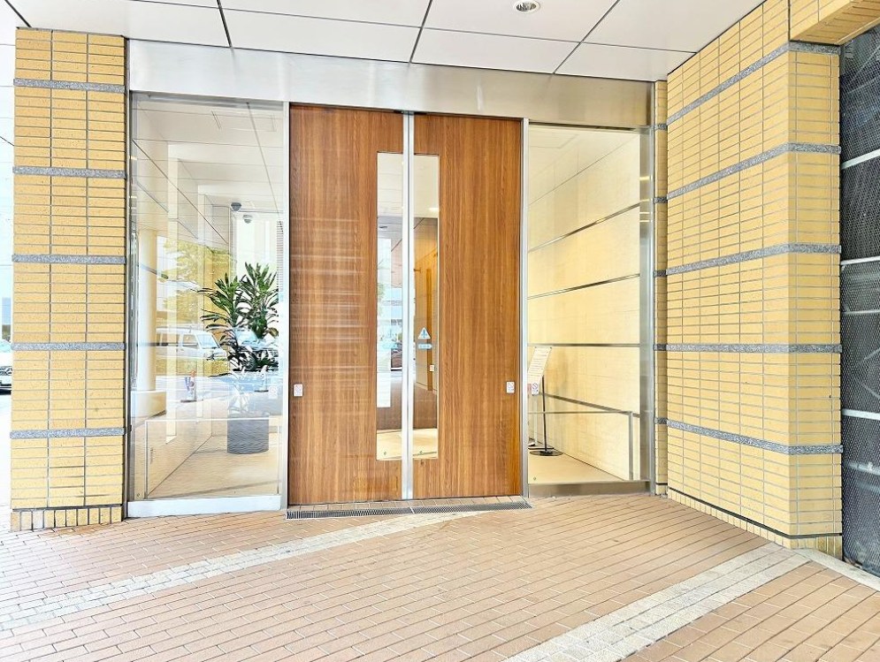 東京都港区芝浦４丁目 共用部写真（エントランス）