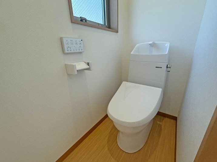 神奈川県相模原市緑区橋本８丁目 内観写真（トイレ）