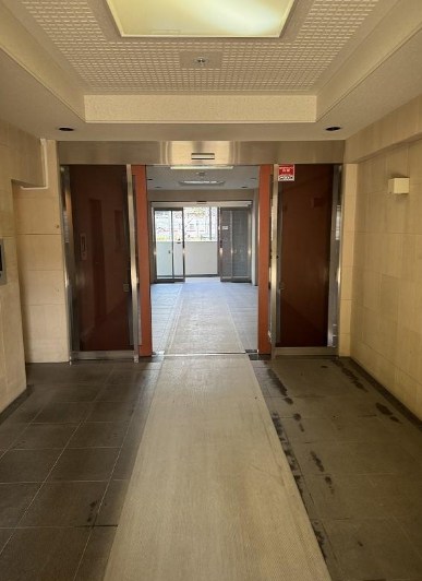 東京都豊島区上池袋２丁目 共用部写真（ロビー）