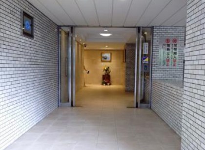 東京都港区元赤坂１丁目 共用部写真（エントランス）