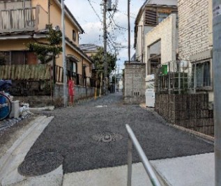 東京都中野区本町２丁目 現地写真（前面道路含む現地写真）