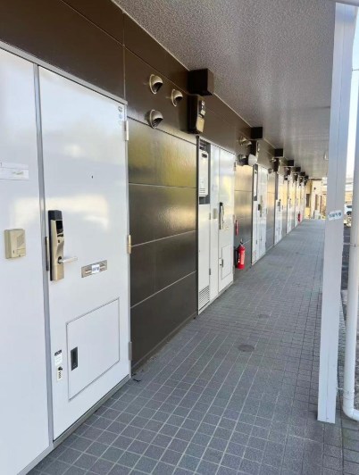 茨城県古河市錦町 現地写真（玄関）