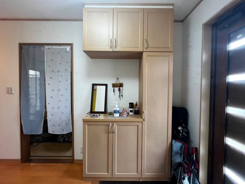 加世田・中古 現地写真（玄関）