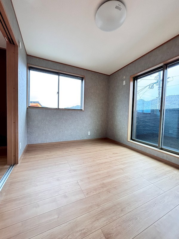 中山町建売 内観写真（寝室）