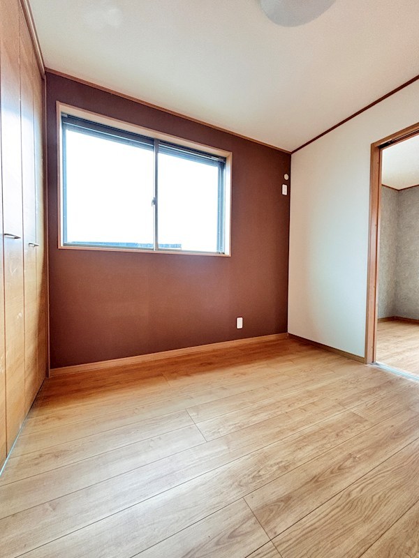 中山町建売 内観写真（子供部屋）
