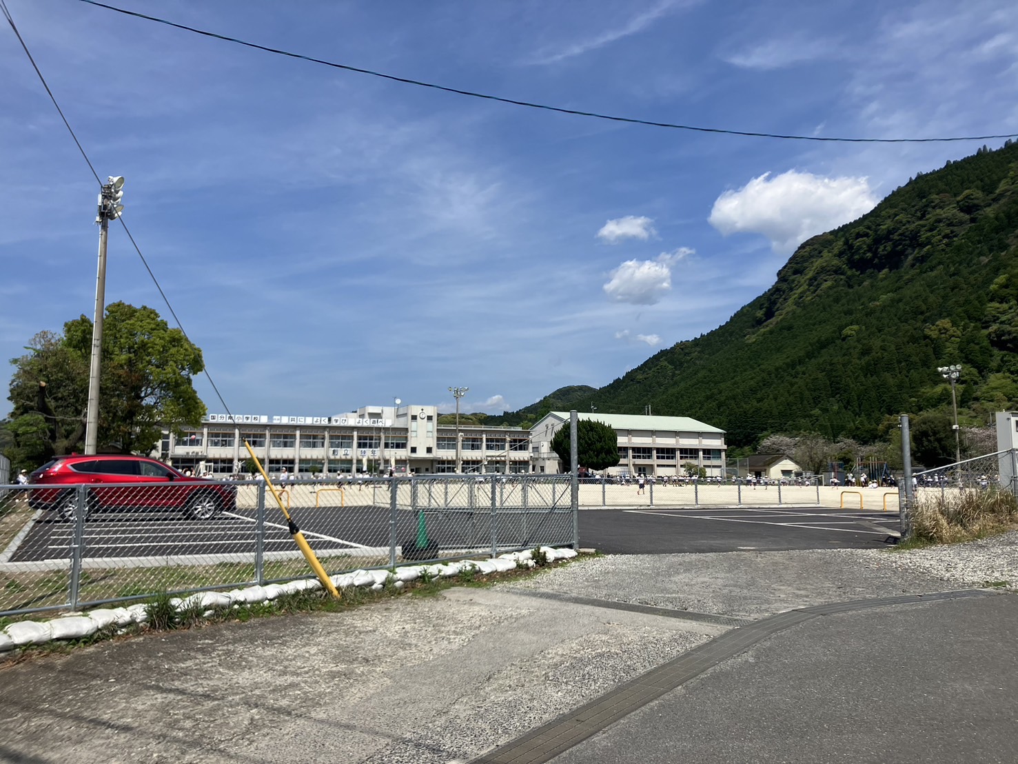 鹿児島県霧島市国分敷根 小学校