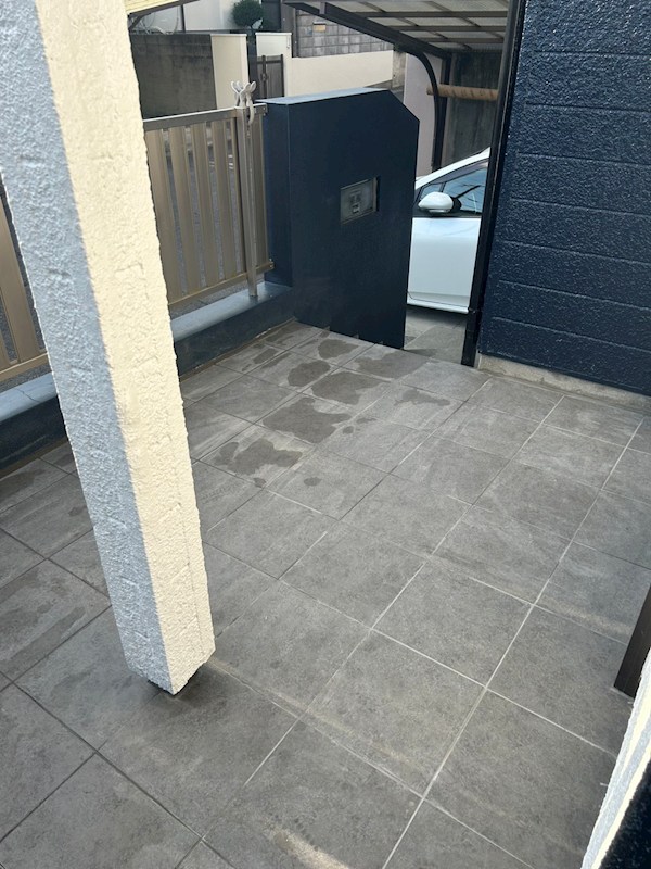 西陵7丁目中古戸建 現地写真（玄関）
