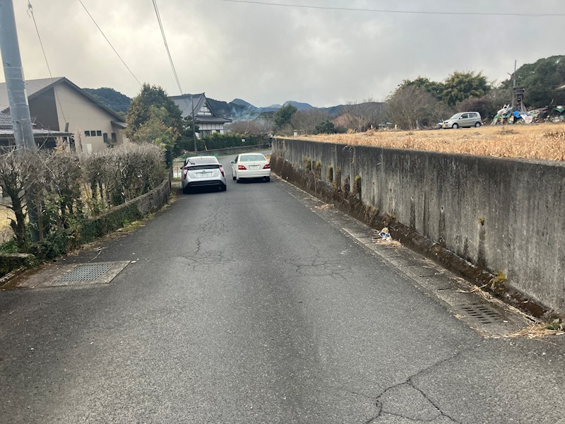 鹿児島県鹿児島市東佐多町 現地写真（前面道路含む現地写真）