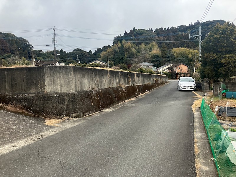 鹿児島県鹿児島市東佐多町 現地写真（前面道路含む現地写真）
