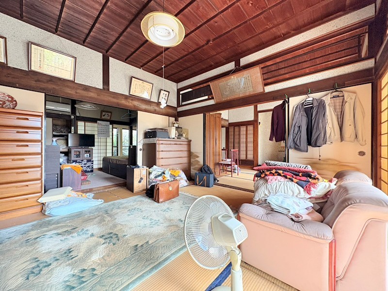薩摩川内市港町戸建 内観写真（リビング以外の居室）