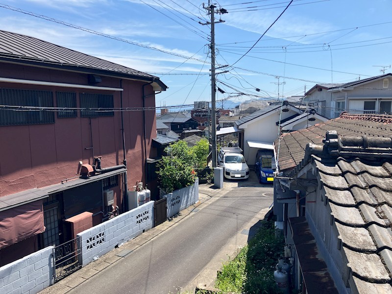 南新町戸建・共同住宅（3戸） 現地写真（前面道路含む現地写真）
