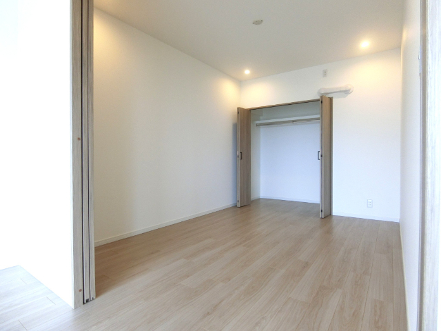 ライオンズマンション西橋本 内観写真（リビング以外の居室）