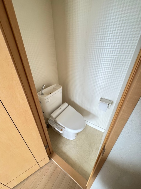 京王多摩川コーポラス 内観写真（トイレ）