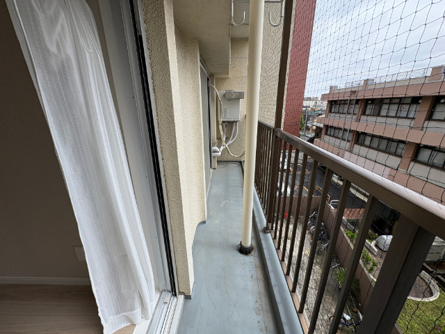 上北沢ハイネスコーポ 現地写真（バルコニー）