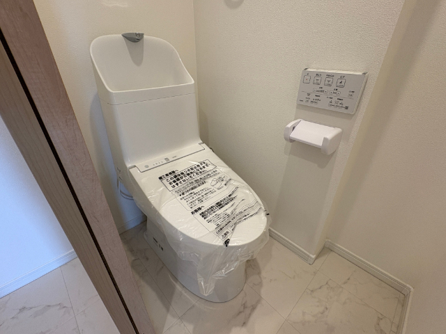 上北沢ハイネスコーポ 内観写真（トイレ）