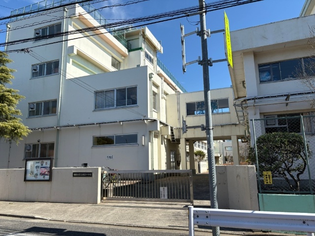 上北沢ハイネスコーポ 中学校