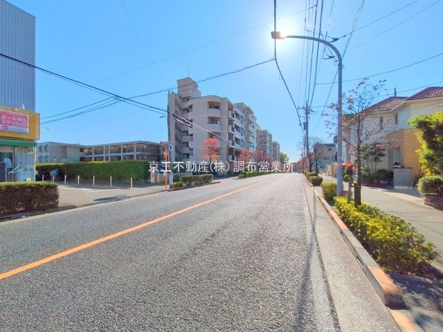朝日マンション国領 現地写真（前面道路含む現地写真）