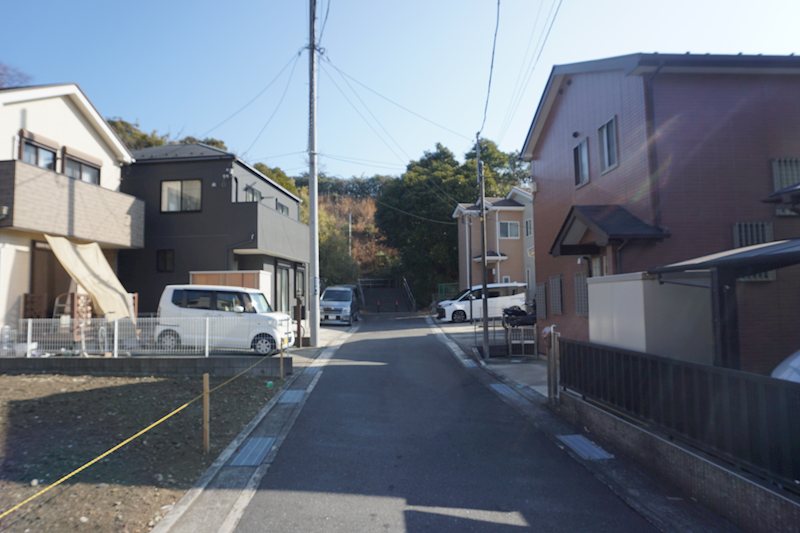 長沢３丁目　敷地面積約72坪の整形地土地物件！ 現地写真（前面道路含む現地写真）