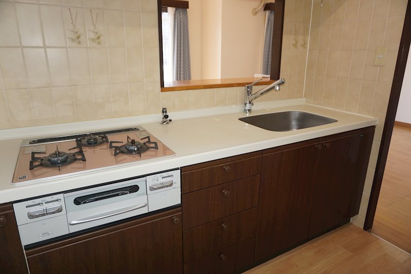 ライブタウン湘南野比5号棟　リフォーム歴の有る、3階部分のお部屋！  内観写真（キッチン）