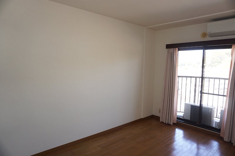 ライブタウン湘南野比5号棟　リフォーム歴の有る、3階部分のお部屋！  内観写真（リビング以外の居室）