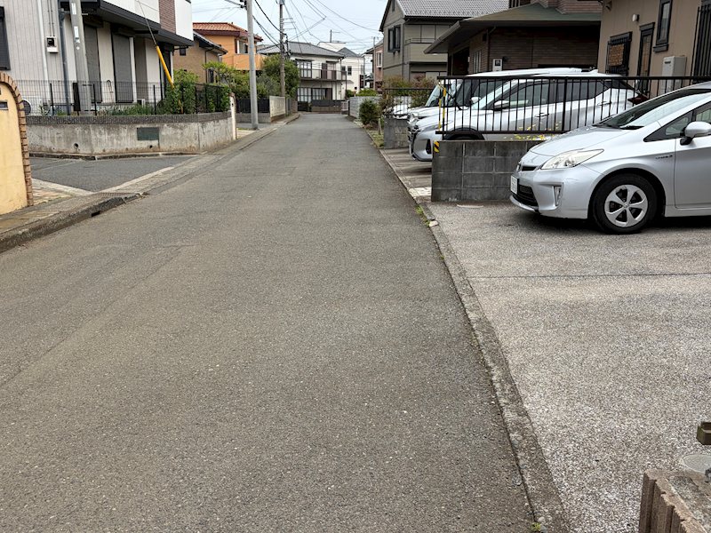 初声町入江中古戸建 現地写真（前面道路含む現地写真）