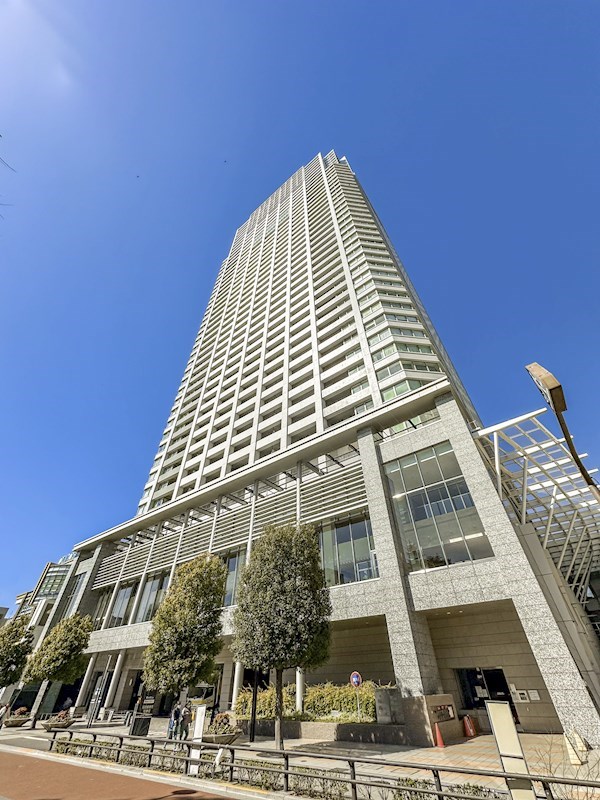 ブリリアタワー東京　33階北東角部屋 外観写真