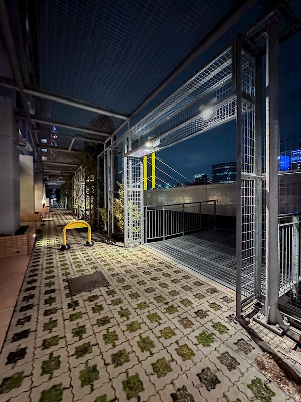 クレッセント東京ヴュータワー　3階南西向き その他