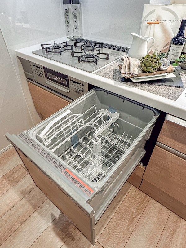 クレッセント東京ヴュータワー　3階南西向き その他