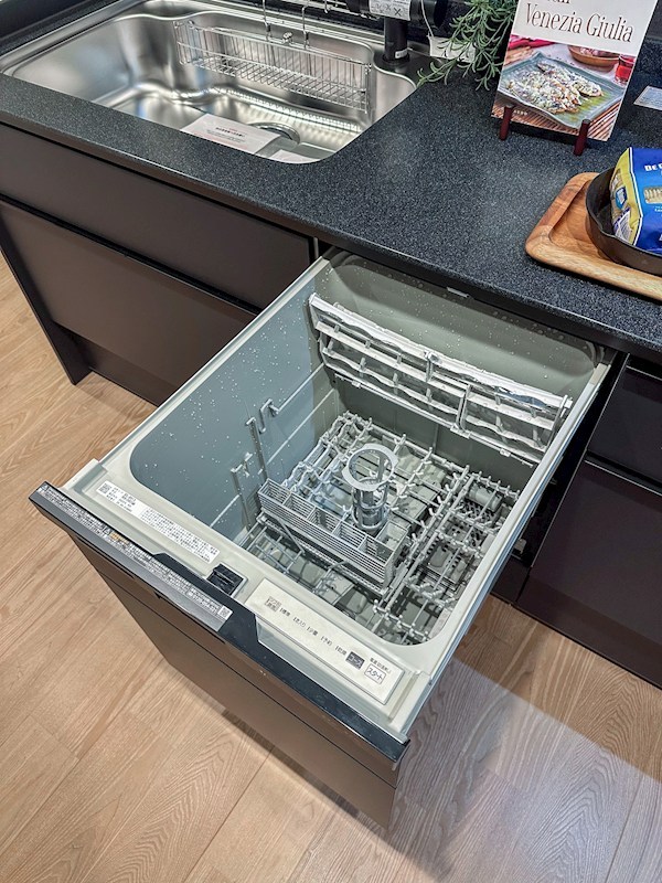 ファミール日本橋ブルー・クレール　4階南東角部屋 その他