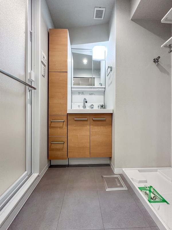 コートシティ木場　8階3方向角部屋 その他