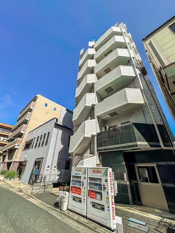 ル・リオン錦糸町エグゼ　3階南西角部屋 外観