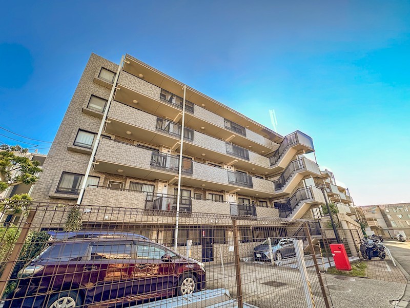 キャニオングランデ大島　3階南西角部屋 外観写真