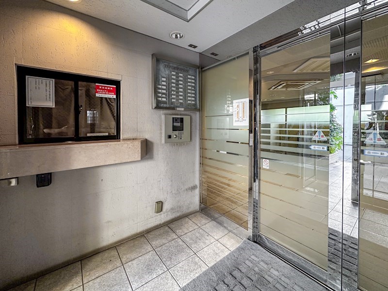 ライオンズマンション菊川リバーサイド 共用部写真（エントランス）