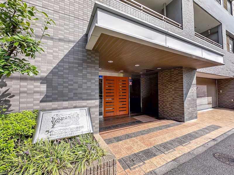 ライオンズプラザ西大島駅前 共用部写真（エントランス）