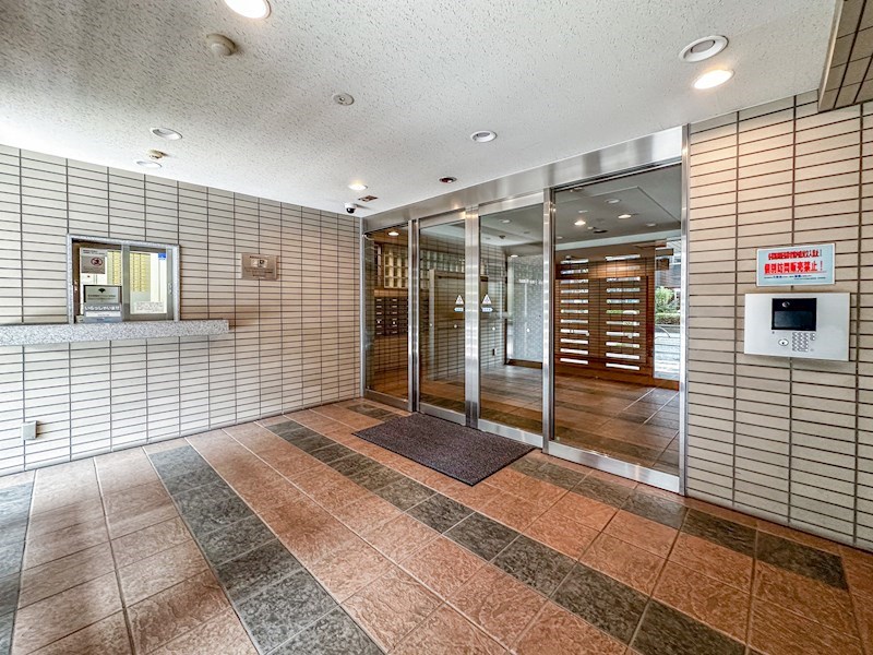 ライオンズプラザ西大島駅前 共用部写真（エントランス）