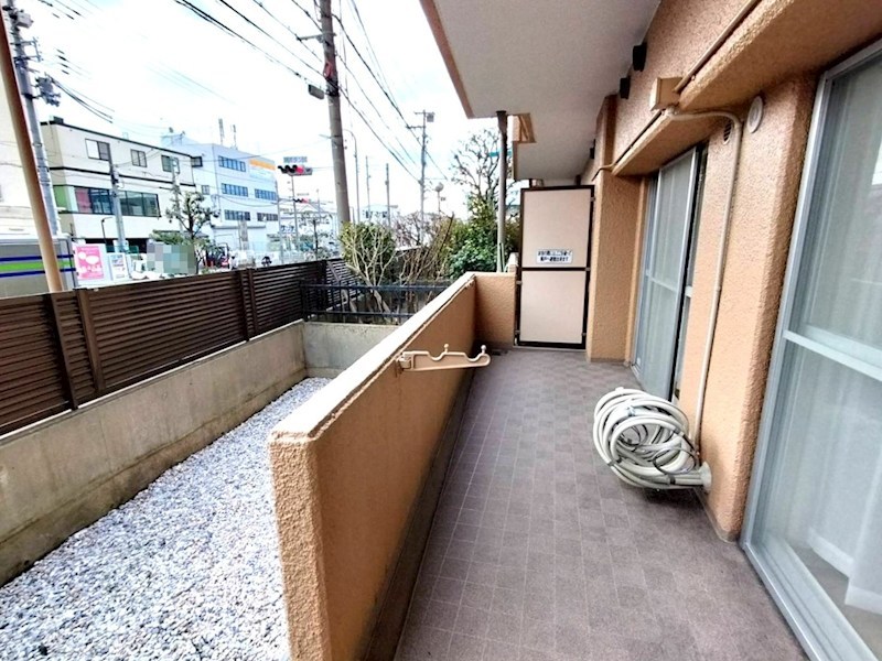 吹田ロイヤルマンション 現地写真（バルコニー）