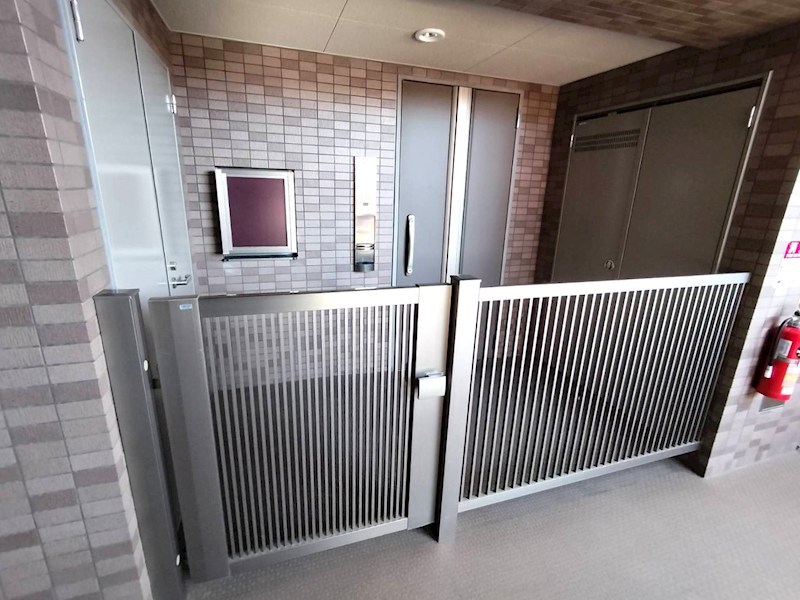 ギャラリーコート豊中・中桜塚 現地写真（玄関）