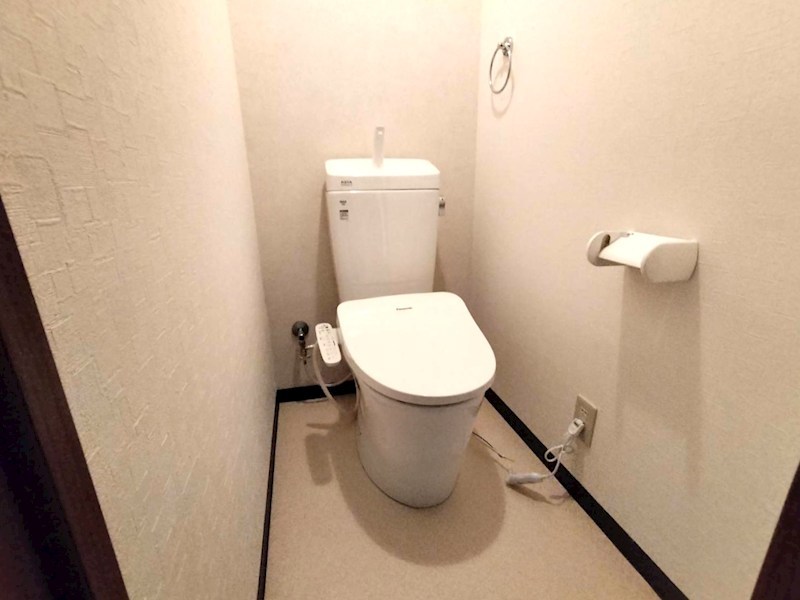 日興千里台スカイタウン B棟 内観写真（トイレ）