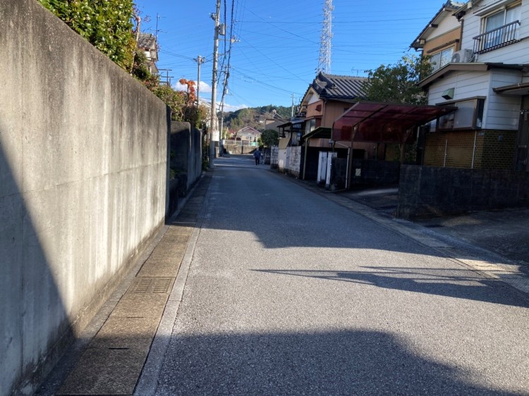高知県高知市一宮中町２丁目 現地写真（前面道路含む現地写真）